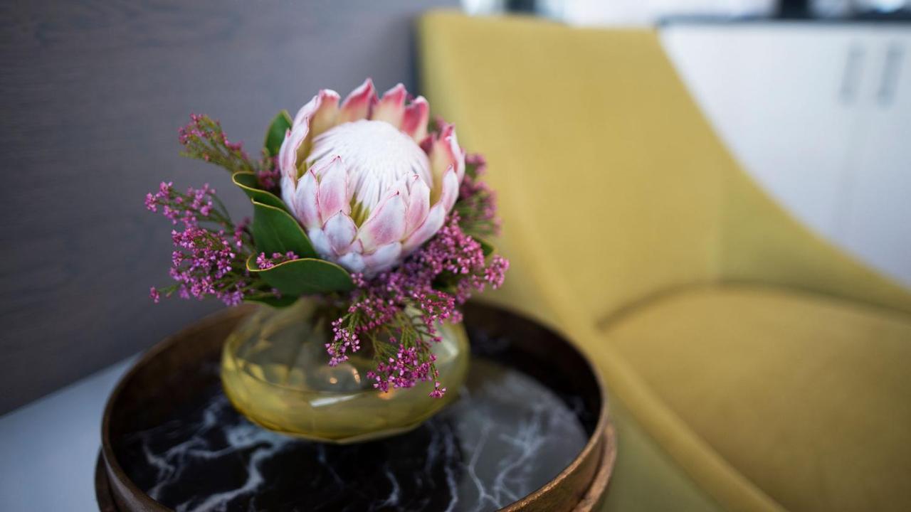 The Manor House At The Queen Victoria By Newmark Hotel Cape Town
