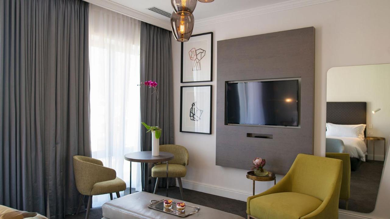 Hotel The Manor House At The Queen Victoria By Newmark 5*