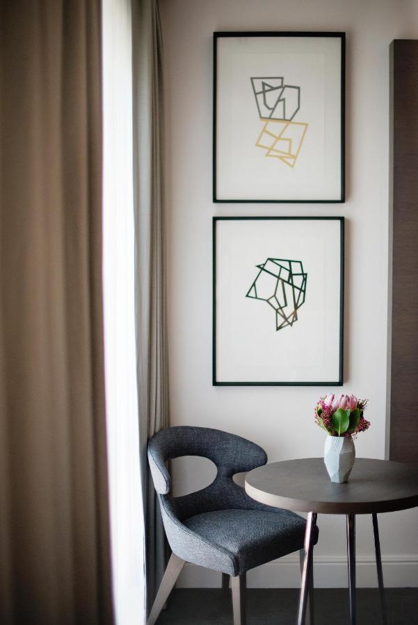 The Manor House At The Queen Victoria By Newmark 5* Cape Town
